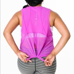 Zyia Panel Split Back Mesh Tank size medium